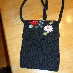 VINTAGE BLACK HAND CROCHET EVENING BAG